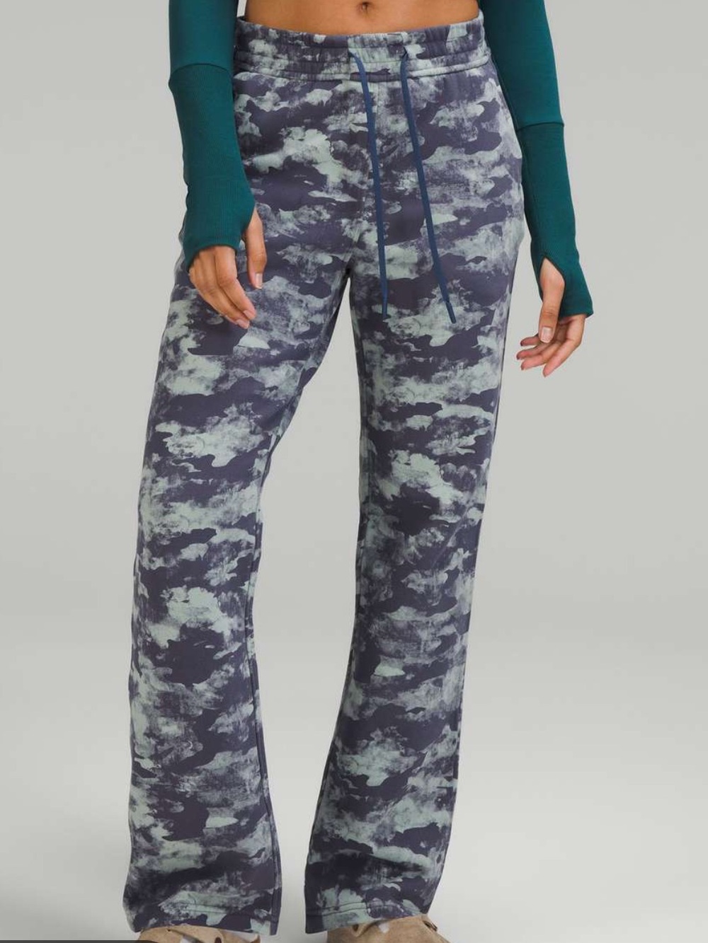 Lululemon Size 10/L Tie-Dye Wide-Leg Gym Lounge Comfort Pants - Gray/Green